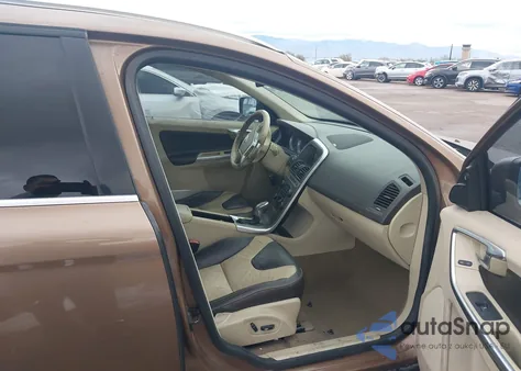 2013 Volvo Xc60 T6 from USA, damaged, VIN YV4902DZ7D2433978